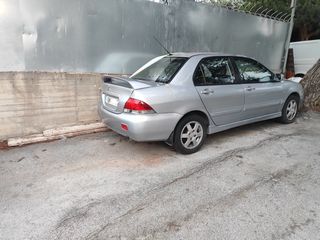 Mitsubishi Lancer 2004