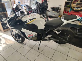 Honda CBR 1000RR 2008-thumb-2