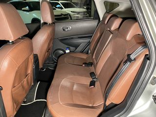 Nissan Qashqai 2009-thumb-20