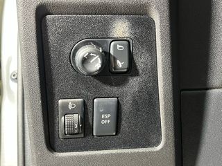 Nissan Qashqai 2009-thumb-18