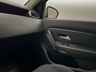 Dacia Duster 2023 **RESERVE**1.5 DCI 4X4 EXPRESSION-thumb-25