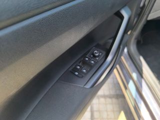 Volkswagen Taigo 2022 1.0 TSI 110HP STYLE DSG7 ΠΡΩΤΟ ΧΕΡΙ-thumb-5