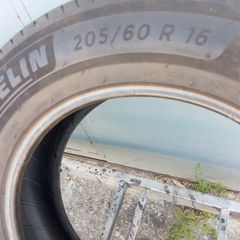 2 Ελαστικά 205/60R16 Michelin DOT(0425)!! Σέ άριστη κατάσταση-thumb-3