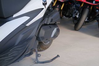 Piaggio Beverly 400 2025 BEVERLY 400 HPE-thumb-8