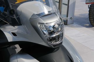 Piaggio Beverly 400 2025 BEVERLY 400 HPE-thumb-13