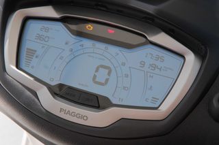 Piaggio Beverly 400 2025 BEVERLY 400 HPE-thumb-17