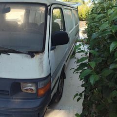 Κλούβα Toyota 1992
