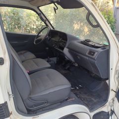 Κλούβα Toyota 1992-thumb-2