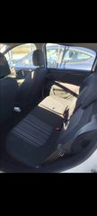 Fiat Punto 2011-thumb-6