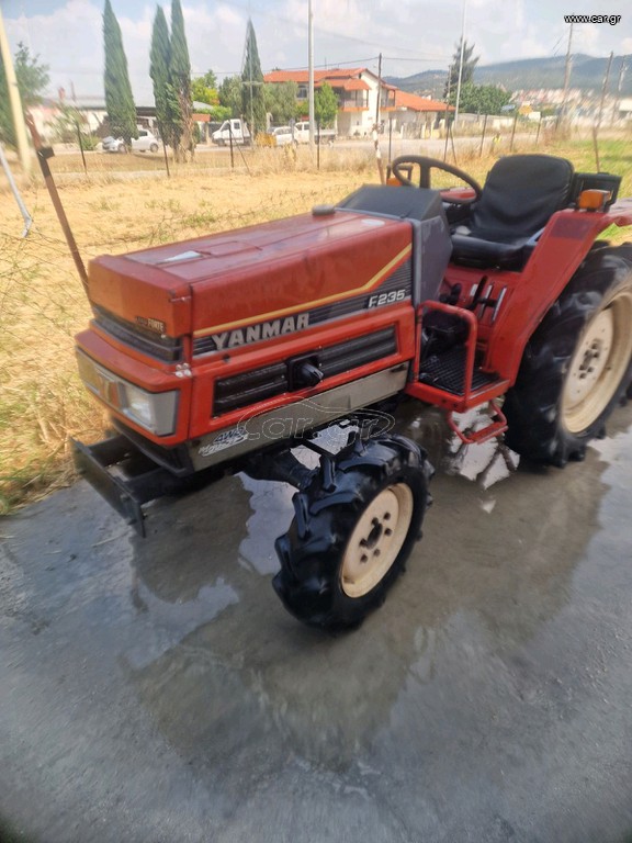 Δενδροκομικά Τρακτέρ Yanmar 1992 F235