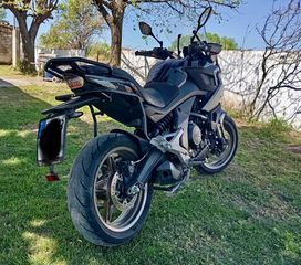 CFmoto 700 MT 2023-thumb-2