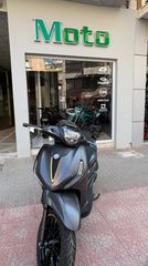 Piaggio Beverly 310 2026 ANNIVERSARY EDITION-thumb-2
