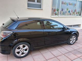 Opel Astra 2006 GTC-thumb-3