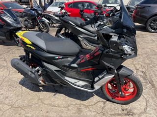 Aprilia SR GT 200 2024-thumb-5