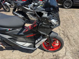 Aprilia SR GT 200 2024-thumb-6