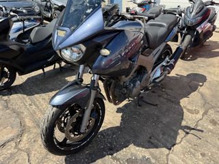 Yamaha TDM 900 2003-thumb-2