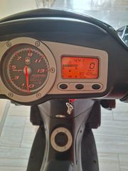 Gilera Runner 125 ST 2010-thumb-2