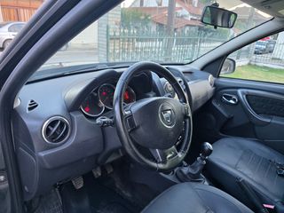 Dacia Duster 2015 PRESTIGE FULL EXTRA-thumb-22