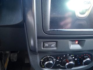 Dacia Duster 2015 PRESTIGE FULL EXTRA-thumb-25