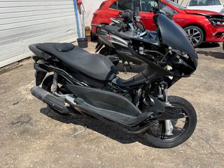Honda PCX 125 2010-thumb-5