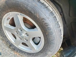 245/65R17 111H XL Goodyear EfficientGrip 2 SUV DOT 0225-thumb-5