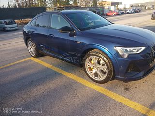 Audi Q8 e-tron 2022 55 S line Quattro-thumb-2