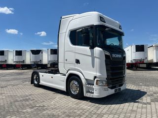 Scania 2017 S-520 EURO-6-thumb-1