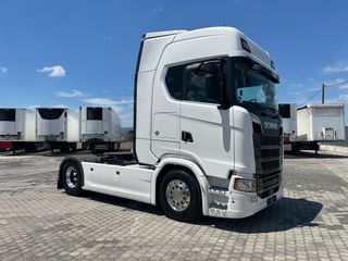 Scania 2017 S-520 EURO-6-thumb-2
