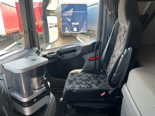 Scania 2017 S-520 EURO-6-thumb-29
