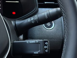 Renault Clio 2024 E-TECH HYBRID-thumb-24