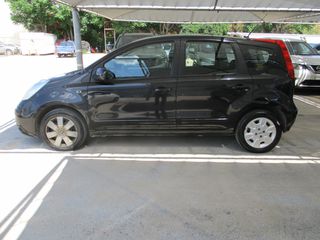 Nissan Note 2009-thumb-1