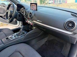 Audi A3 2019 A3 edition sport back e-tron 127/150-thumb-25