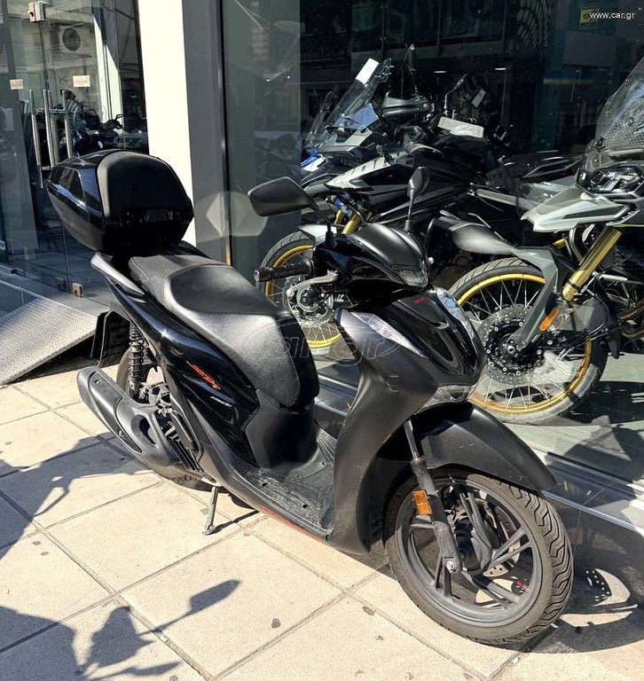 Honda SH 150i R 2024 SPORTY SMART TOP BOX SPECIAL EDITION