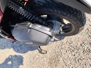Honda PCX 125 2023-thumb-5