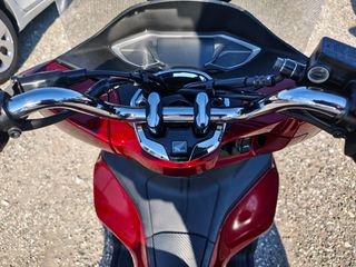Honda PCX 125 2023-thumb-6