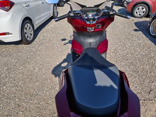 Honda PCX 125 2023-thumb-7