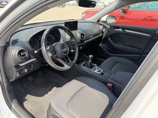Audi A3 2019 Sportback Business 30TDI 116hp-thumb-13
