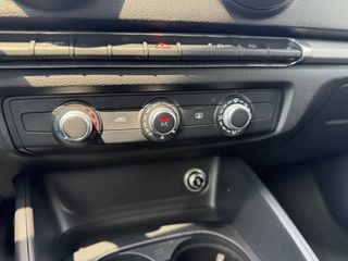 Audi A3 2019 Sportback Business 30TDI 116hp-thumb-27