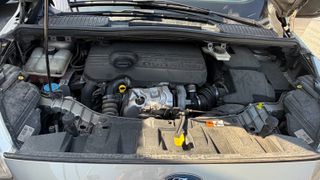 Ford C-Max 2016 cmax Titanium-thumb-18