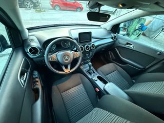Mercedes-Benz B 180 2014 PROGRESSIVE-thumb-10