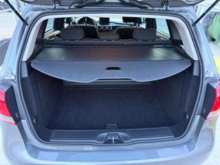 Mercedes-Benz B 180 2014 PROGRESSIVE-thumb-21