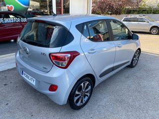 Hyundai i 10 2014 FIFA WORLD CUP EDITION-thumb-5
