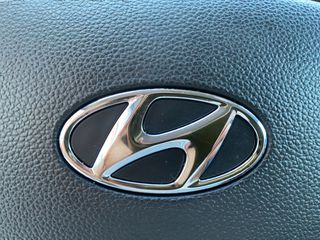 Hyundai i 10 2014 FIFA WORLD CUP EDITION-thumb-17