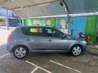 Kia Ceed / cee'd 2009 DIESEL 1.6