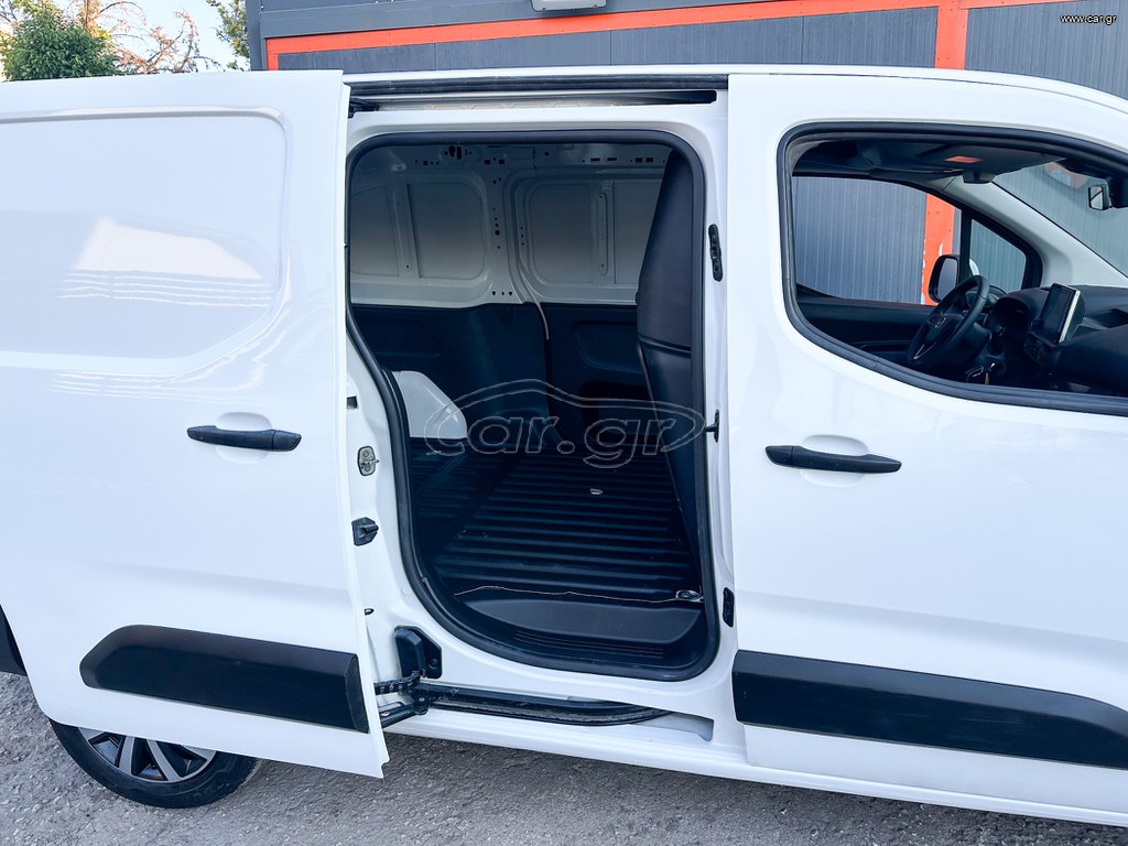 Opel COMBO thumbnail 15