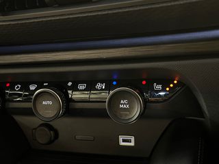 Citroen C5 X 2023-thumb-28