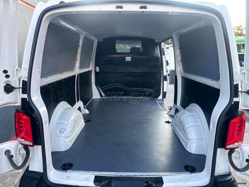 Volkswagen Transporter thumbnail 17