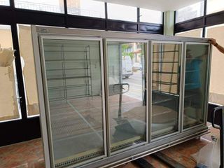 Πωλείται επαγγελματικός εξοπλισμός