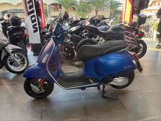 Piaggio Vespa GTS 300 2021