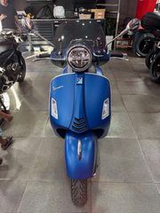 Piaggio Vespa GTS 300 2021-thumb-4